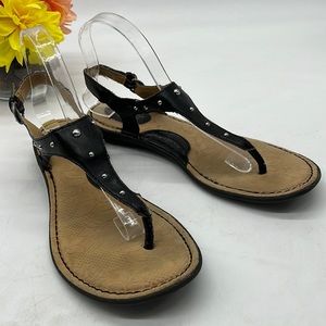 b.o.c. Black Studded Thong Sandal Size 10. FFT3173A